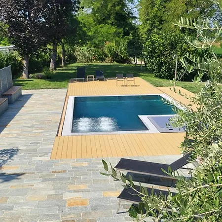 Bed & Breakfast Royal Con Piscine Calda E Fredda Parma