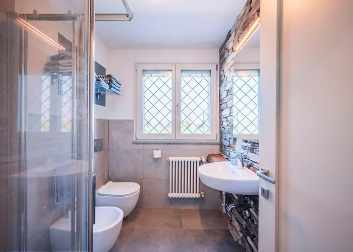 Royal Con Piscine Calda E Fredda Parma