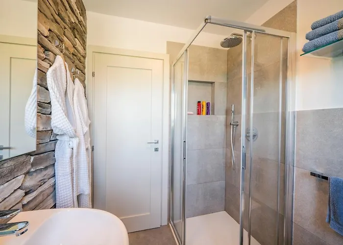 ベッド・アンド・ブレックファスト Royal Con Piscine Calda E Fredda 4*